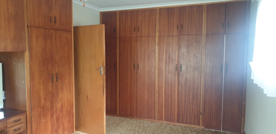 To Let 3 Bedroom Property for Rent in Walmer Downs Eastern Cape